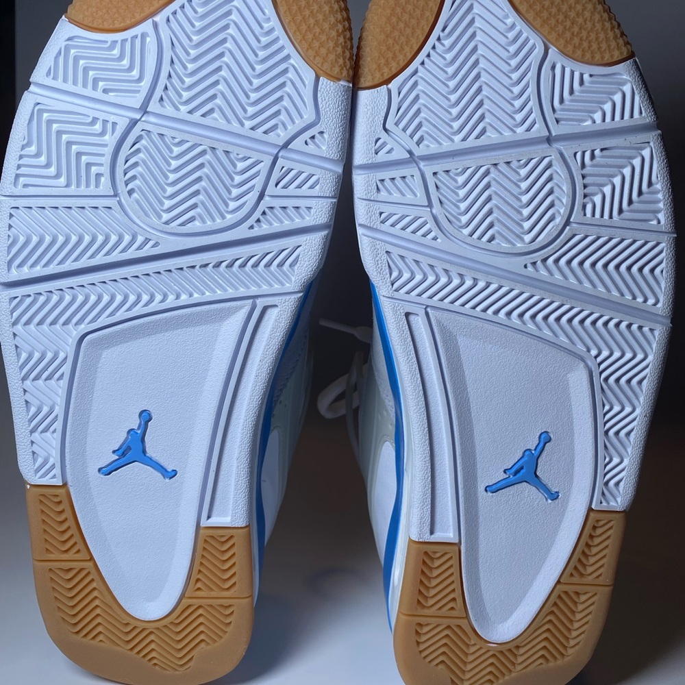 Jordan Athletic Shoes White Gray Blue - Picture 9 of 10